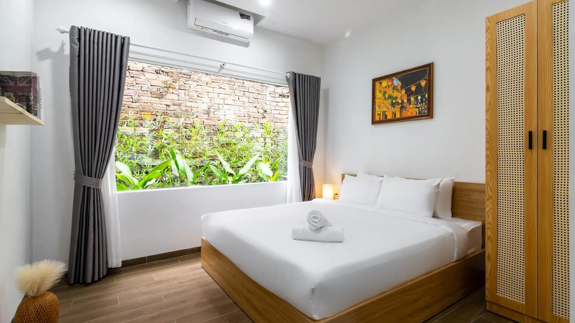 Villa The Querencia Tranquila 400M Mykhe Beach Da Nang Vietnam