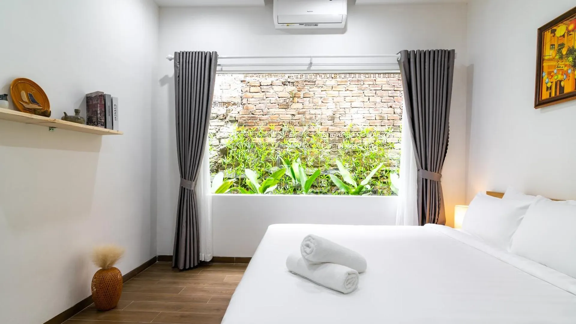 Villa The Querencia Tranquila 400M Mykhe Beach Da Nang